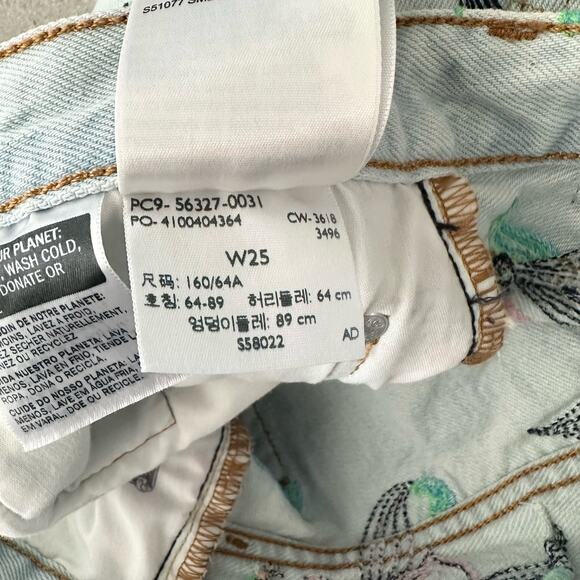 Levi's Premium 501 High Rise Hella Bloom Embroidered Floral Denim Shorts - Picture 7 of 9